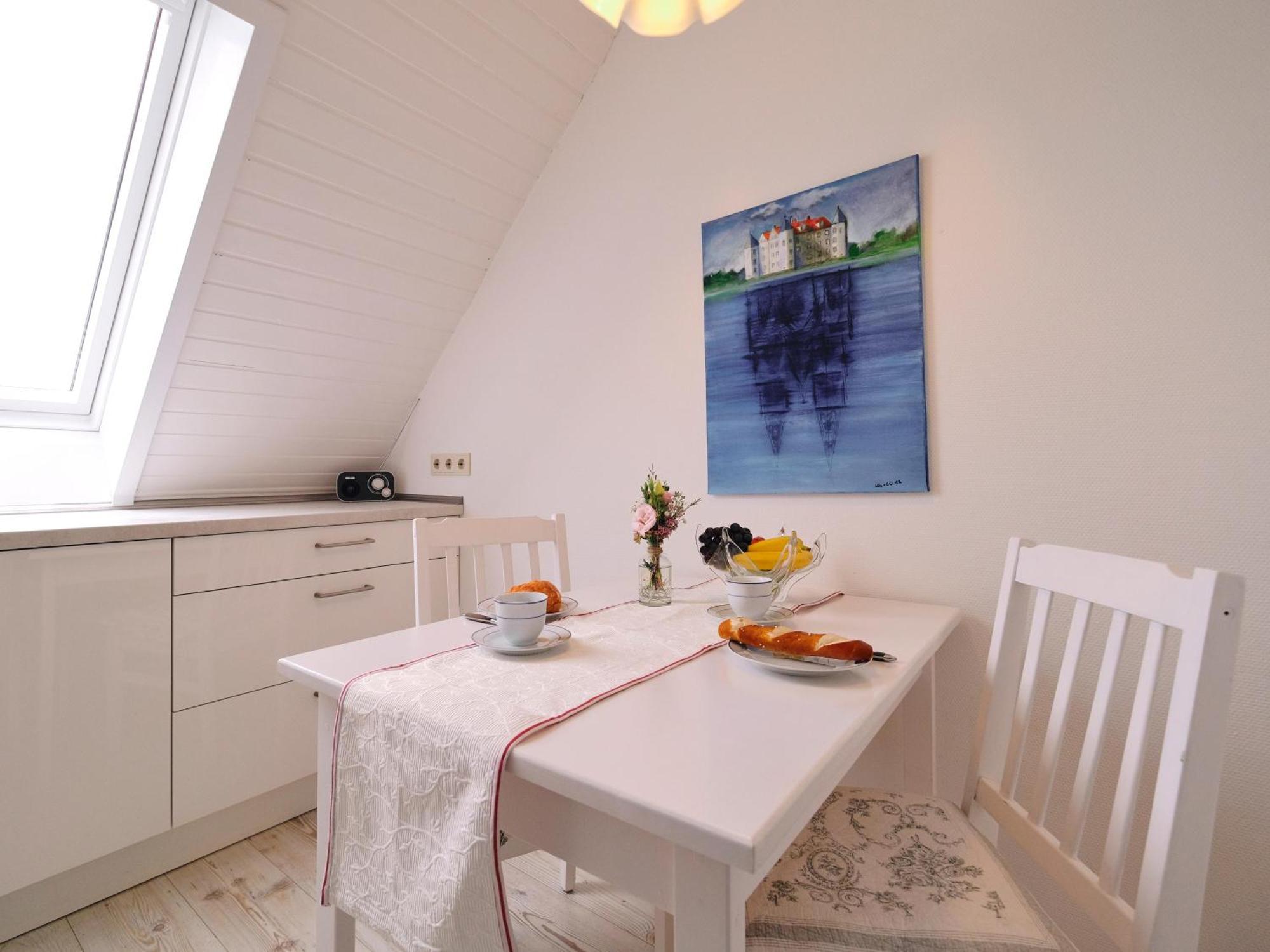 Sorgenfrei -Ruhe Und Erholung In Schoener Studiowohnung กลึคส์บวร์ก ภายนอก รูปภาพ